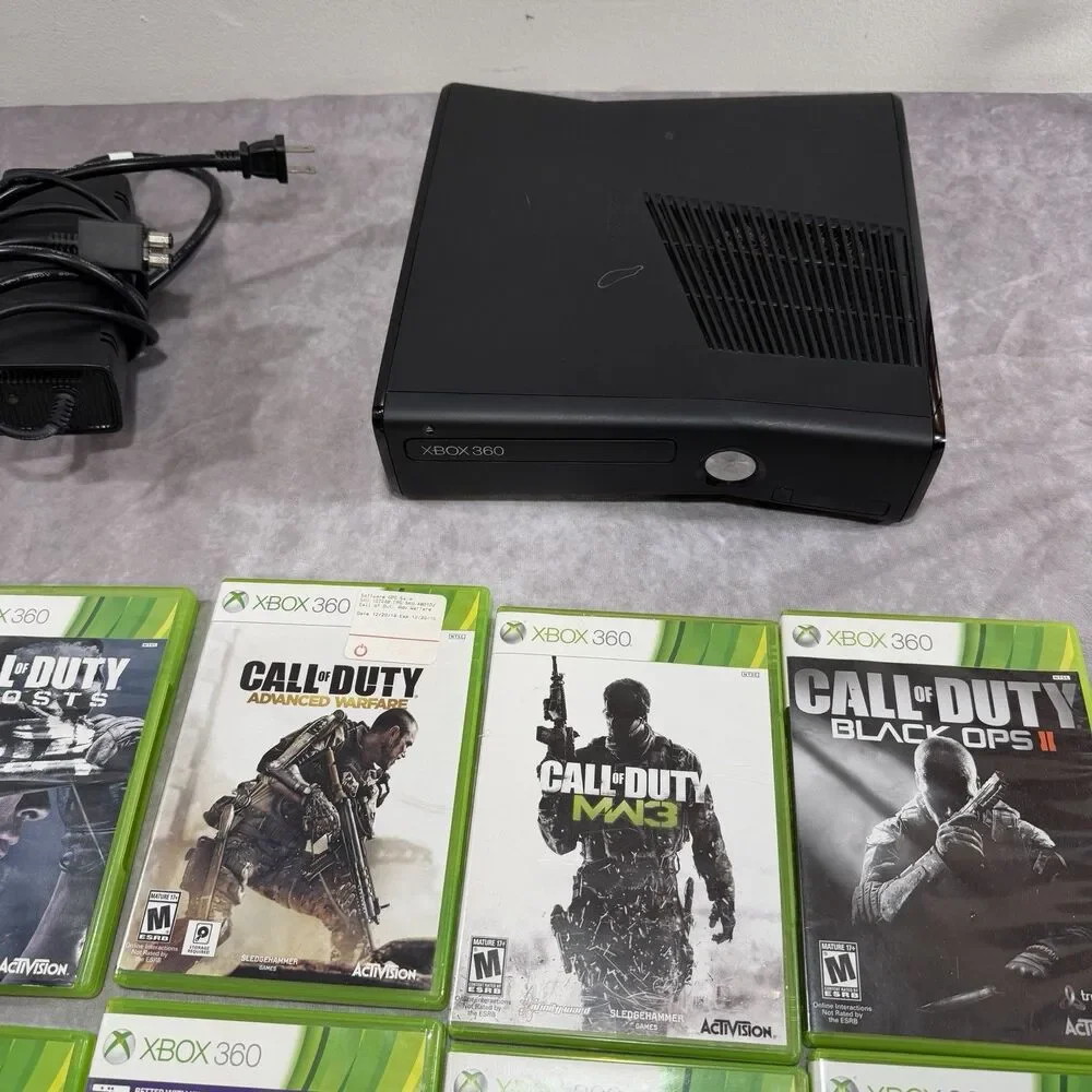 Microsoft Xbox 360 S 4GB Console Black 1439 NO Controller 21 Game Bundle Tested